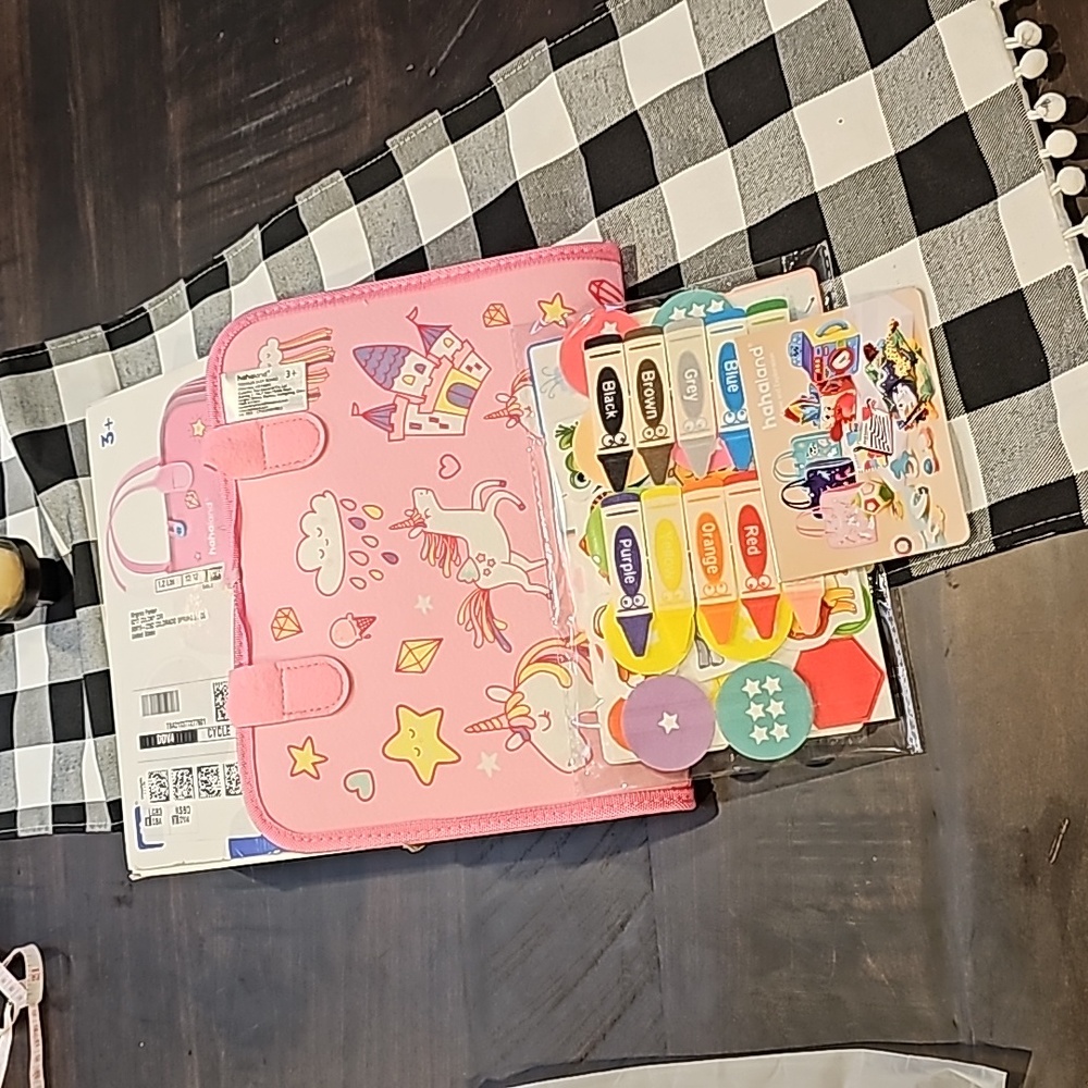 NIP HahaLand Toddler Busy Board